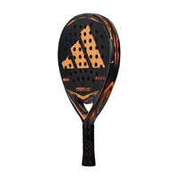 Adidas Arrow Hit Carbon Ctrl 2026, schuin