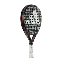 Adidas Cross It Ctrl 2026, schuin