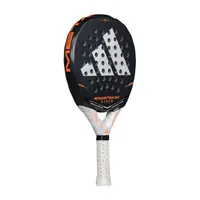 Adidas Metalbone Team Light 2026, schuin